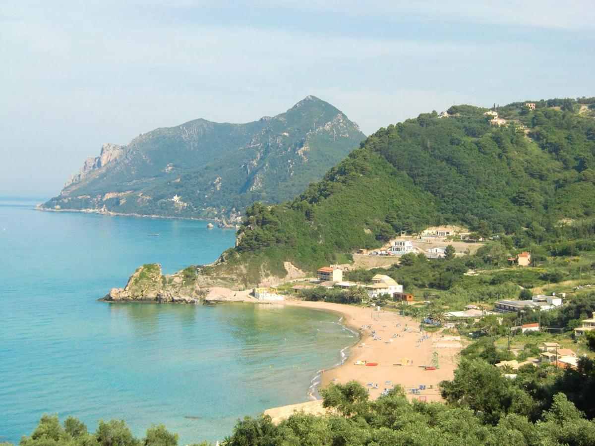 Large Apartment By The Pool - Pelekas Beach, Corfu Exteriör bild