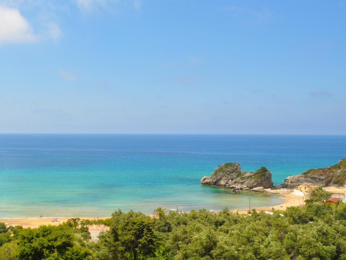 Large Apartment By The Pool - Pelekas Beach, Corfu Exteriör bild